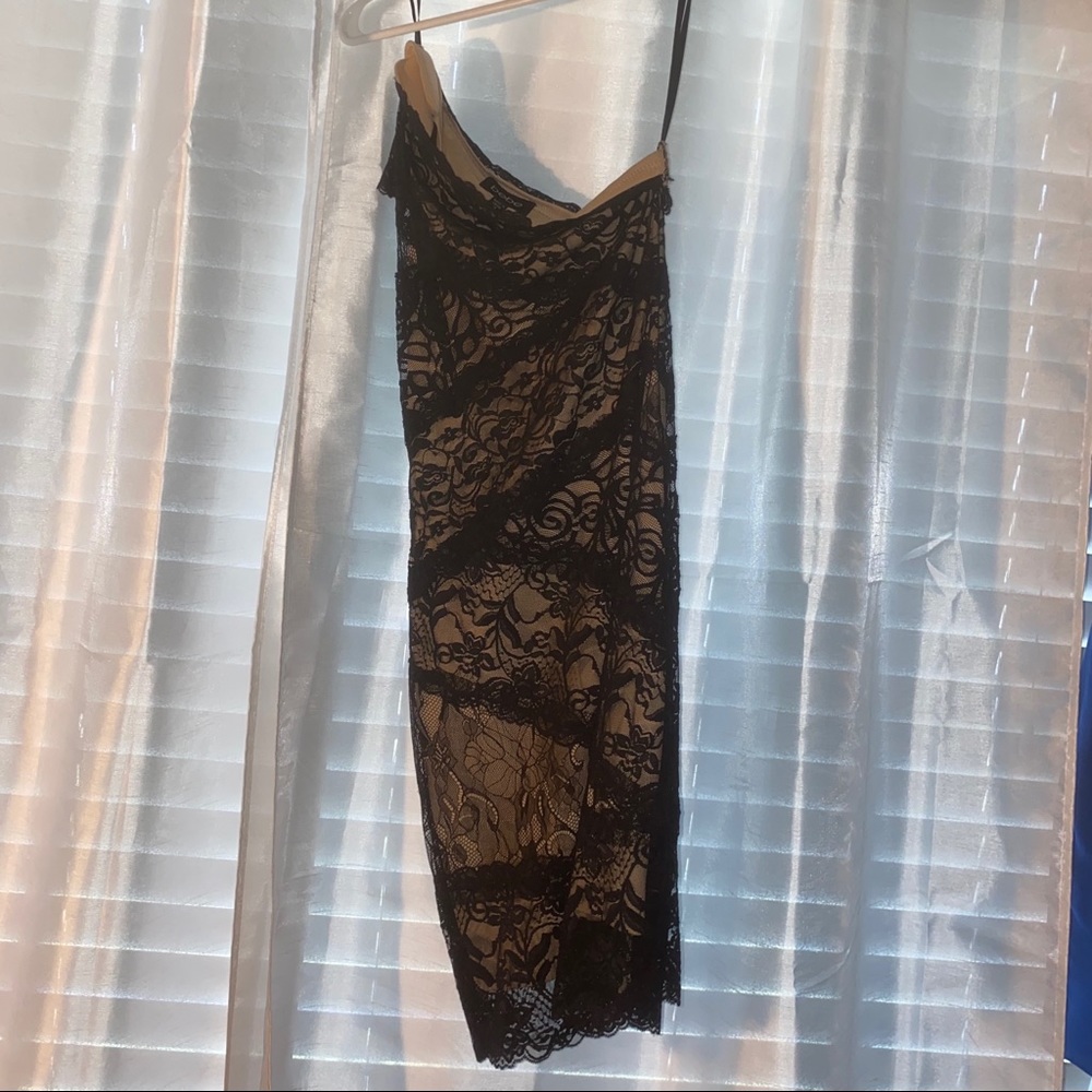 BEBE super sexy one strap black lace dress 😻